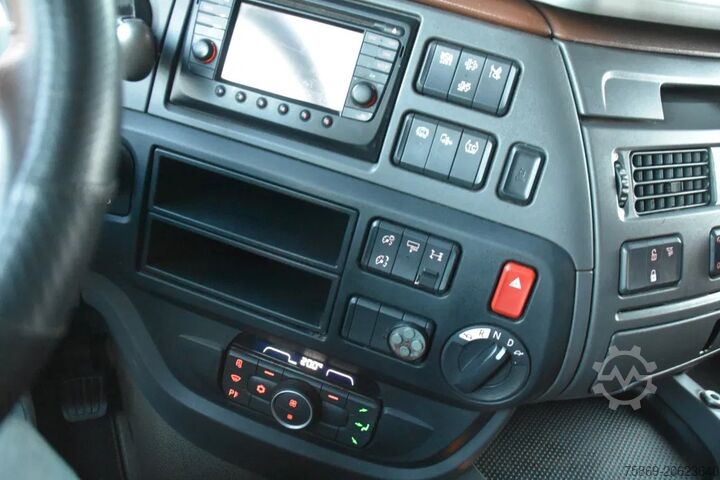 Standard-SZM DAF XF 530 SSC 4x2 - RETARDER - PARK. AIRCO - 2 x F...