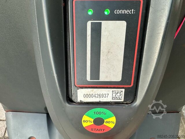 VS-22498 Kompaktowy DUO elektryczny wózek podnośnikowy Linde 1010mm LINDE TL16/1152-00