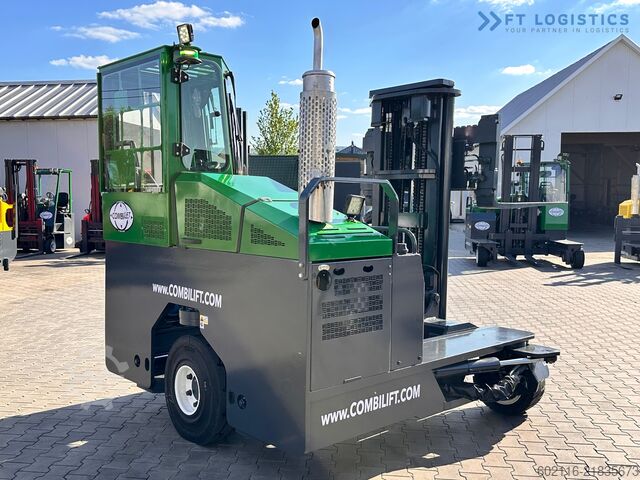 Čtyřcestný vysokozdvižný vozík Combilift C4000 / TRIPLEX / 4900MM / GAS