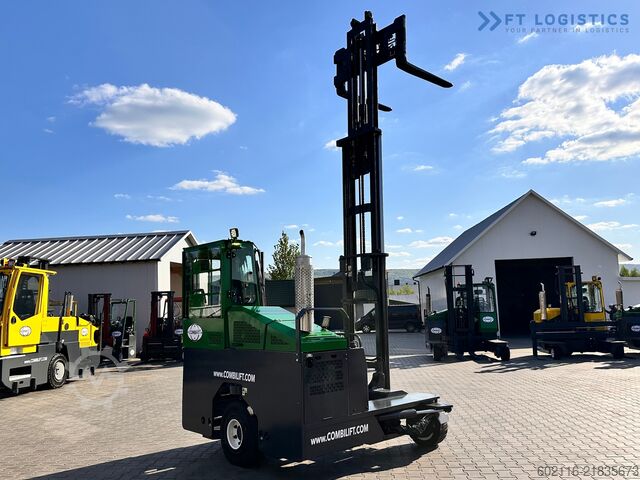 Čtyřcestný vysokozdvižný vozík Combilift C4000 / TRIPLEX / 4900MM / GAS