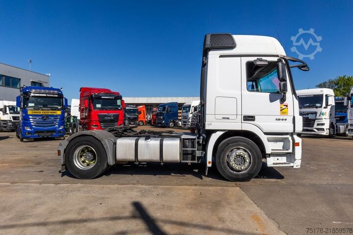 Standard-SZM MERCEDES ACTROS 1844 LS MP3+VOITH+HYDR