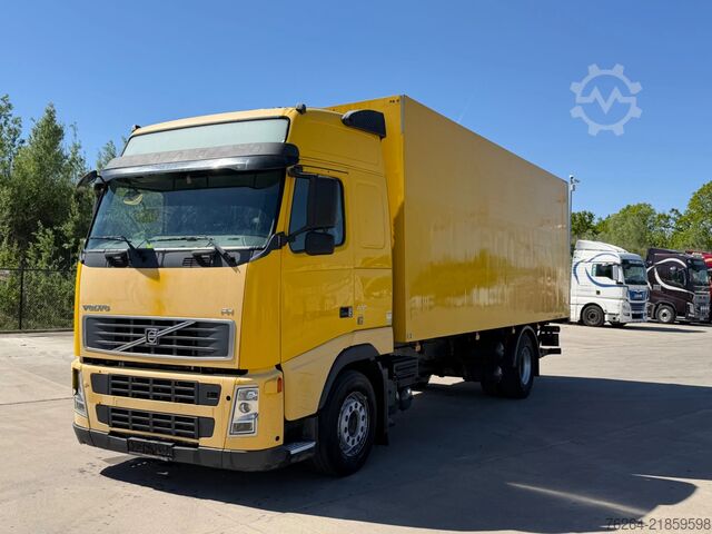Koffer Volvo FH 440 EURO5 (2)