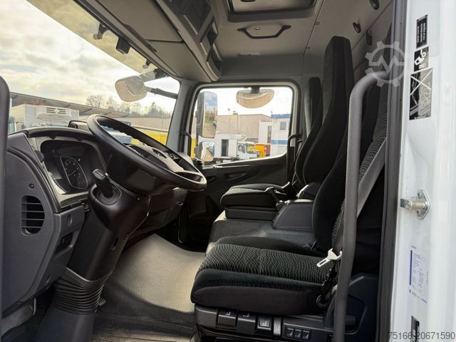 Fourgon tôlé MERCEDES-BENZ ATEGO 818 L Koffer 6,10 m LBW 1 to.*AHK*Luft HA