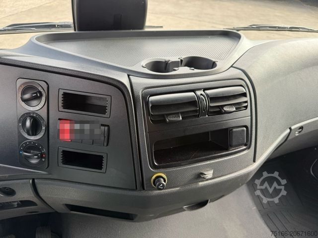 Transporter mit Koffer MERCEDES-BENZ ATEGO 818 L Koffer 6,10 m LBW 1 to.*AHK*Luft HA