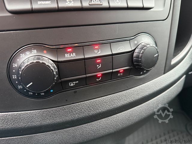 Kleinbus MERCEDES-BENZ Vito Tourer 114 CDI Automatik 9 Sitzer Klima LED