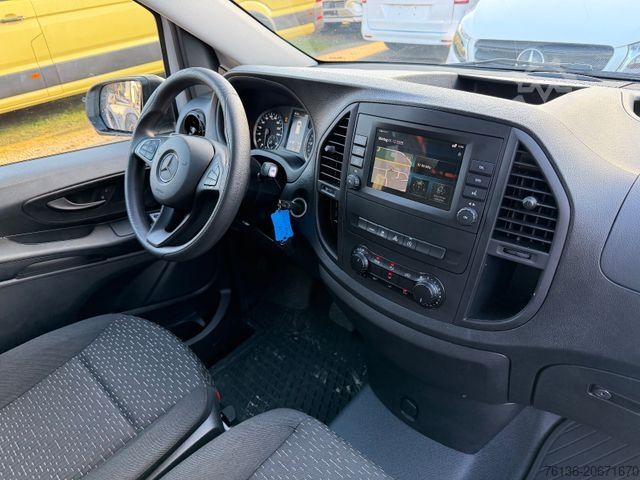 Kleinbus MERCEDES-BENZ Vito Tourer 114 CDI Automatik 9 Sitzer Klima LED