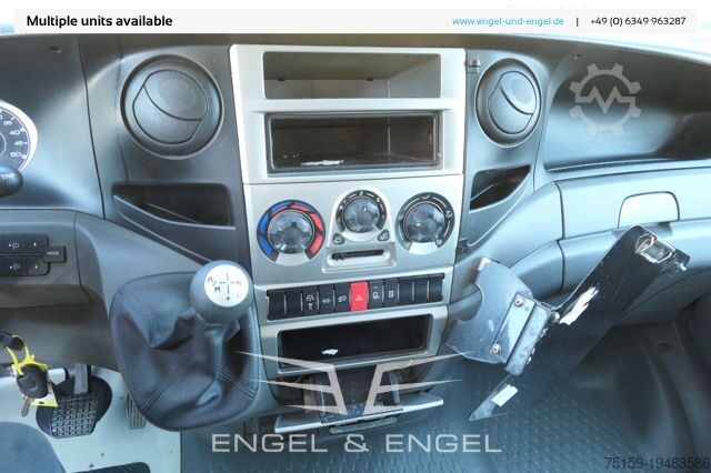 Transporter mit Koffer iveco Daily 35 S11 C30C AUTOMATIK KAMERA MAXI Regale DURCHGANG