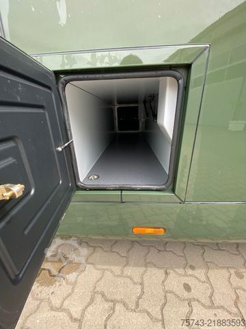 Állatszállító jármű RENAULT Master STX 5 Sitzer Haras ex. Lang Automatik