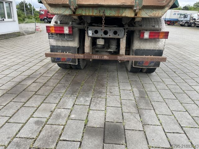 Camião basculante MERCEDES-BENZ Actros 4141 8x6 4 Achs Muldenkipper Meiller 17m³