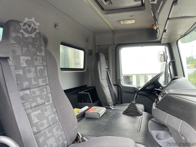 Camião basculante MERCEDES-BENZ Actros 4141 8x6 4 Achs Muldenkipper Meiller 17m³
