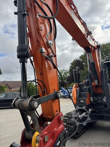 Excavadora sobre orugas DOOSAN DX 140LCR-5 MB503070