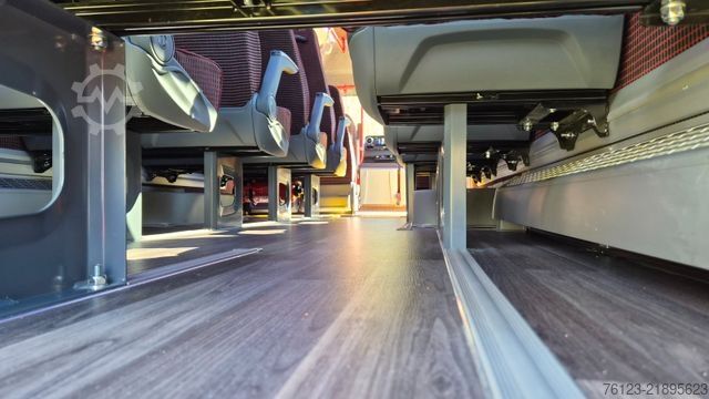 Minibusz MERCEDES-BENZ 517 / 515 Frontniederflur mit  GSR 3 Systeme