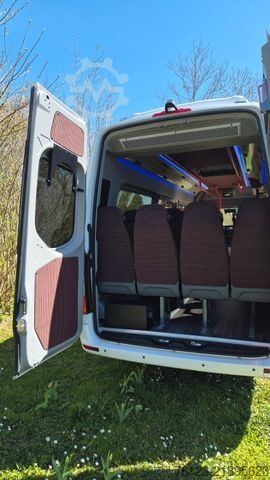 Minibusz MERCEDES-BENZ 517 / 515 Frontniederflur mit  GSR 3 Systeme