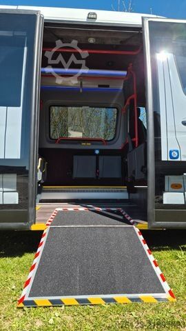 Minibusz MERCEDES-BENZ 517 / 515 Frontniederflur mit  GSR 3 Systeme