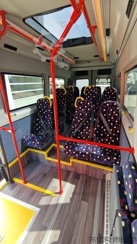 Minibusz MERCEDES-BENZ 517 / 515 Frontniederflur mit  GSR 3 Systeme