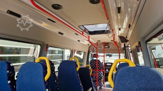 Minibusz MERCEDES-BENZ 517 / 515 Frontniederflur mit  GSR 3 Systeme