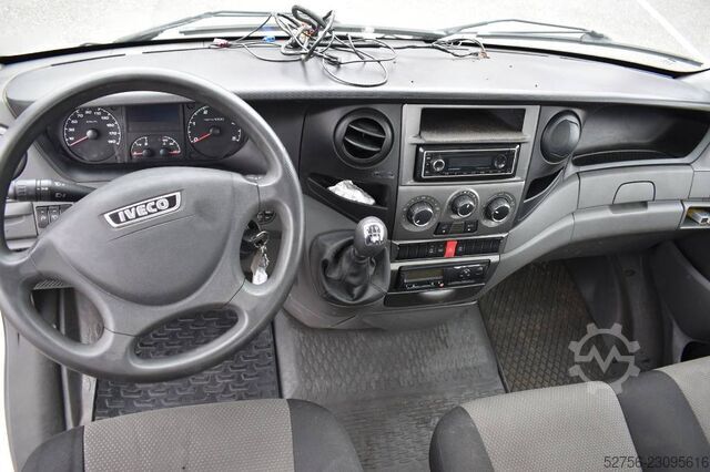  Iveco 35C17 + Veldhuizen Auflieger