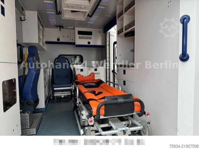 Autopompa MERCEDES-BENZ Sprinter 516 CDI RTW Fahrtec Stryker Trage+Stuhl