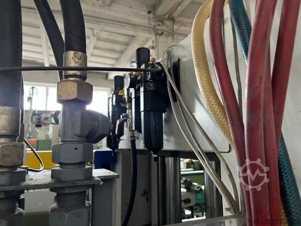 Spritzgießmaschine Battenfeld BA 1300V/315 V-R / Vertikal S