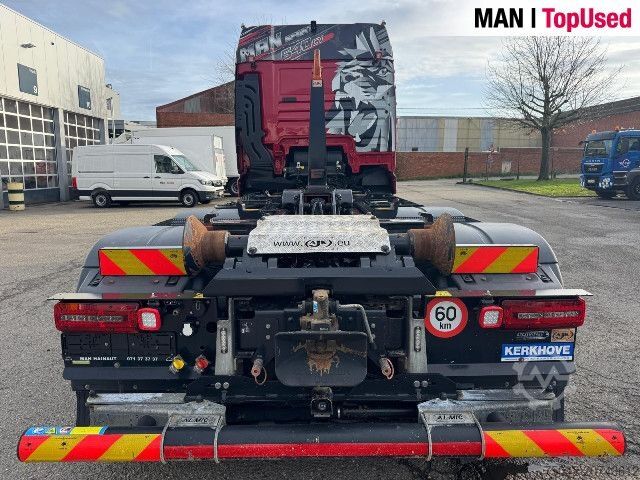 Special purpose truck MAN TGX 33.640 6x4 LL SA