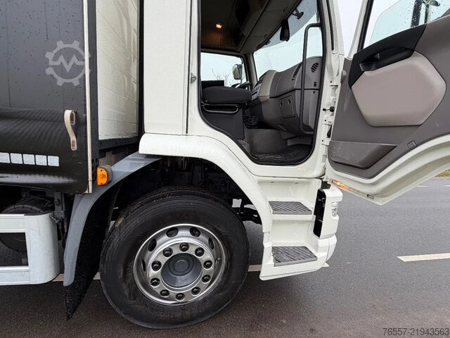 Συρόμενος μουσαμάς DAF LF 260