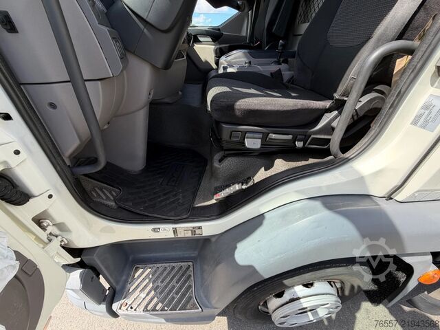 βαλίτσα DAF LF 210 LF 210.12  EURO6. 2017
