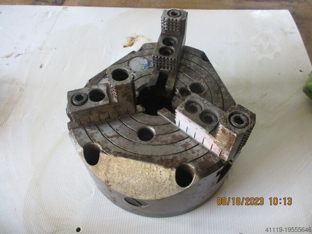 Ισχυρή τσοκ τριών σιαγόνων