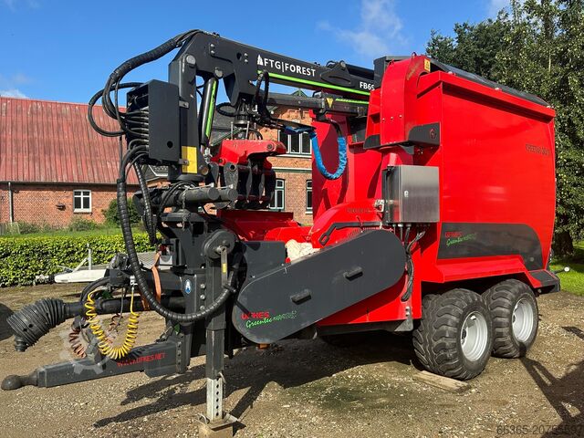 Yükleme bunkerli odun kırıcı Ufkes930 8 Greentec cheetah 30/8 Cheetah 30/8