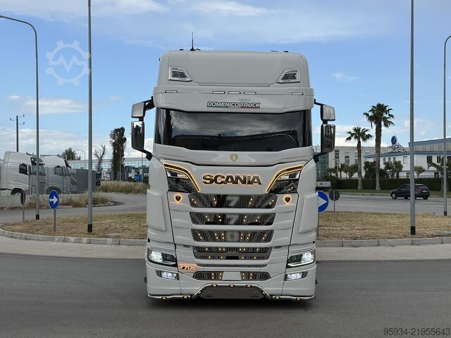 Standard nyergesvontató SCANIA 770 S