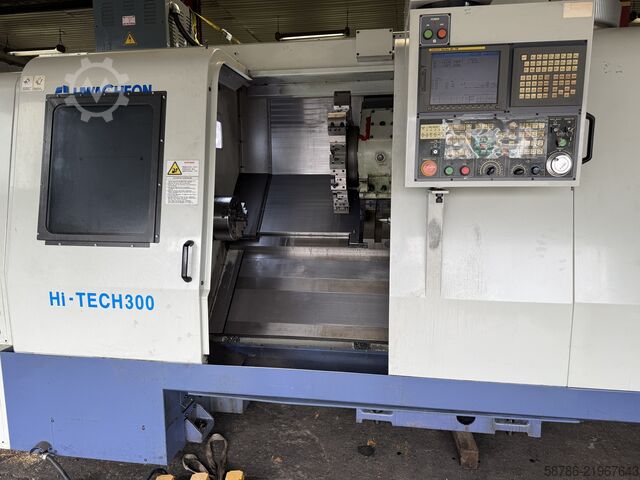 Strung CNC Hwacheon HiTech 300
