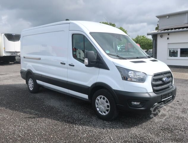 Dobozos furgon Ford Transit FT 350 130 PS L3H2 Klima Rückfahrkamera