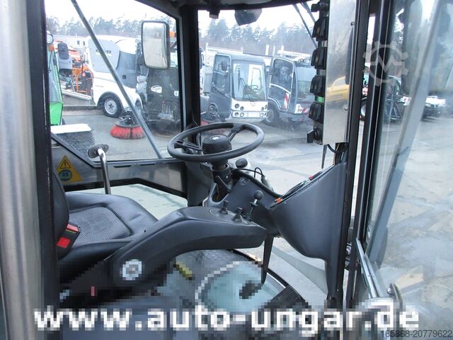 Zamiatarka drogowa Tennant Applied 636 HS Green Machine 4x4 Kehrer