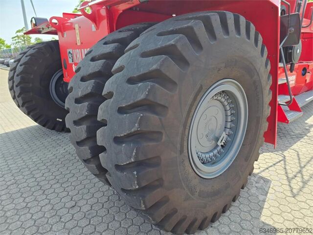 Reachstacker Kalmar DRG450-65S5