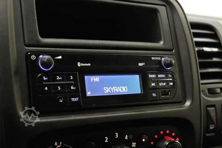 Delivery van Renault Trafic 1.6 dCi 120PK EURO 6 - Airco - Cruise - ...