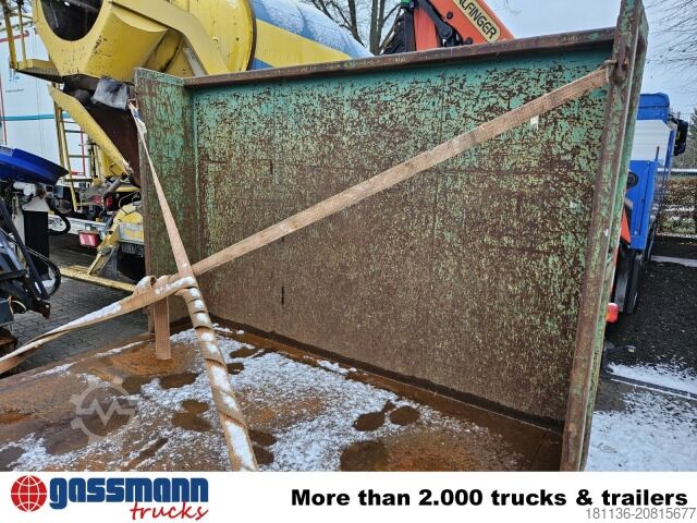 Abrollcontainer Abrollplattform mit Stirnwand