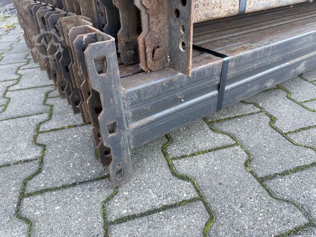Hochregallager Palettenregaltraverse META Thyssen / K: 120 x 50 mm lichte Weite: 2.650 mm
