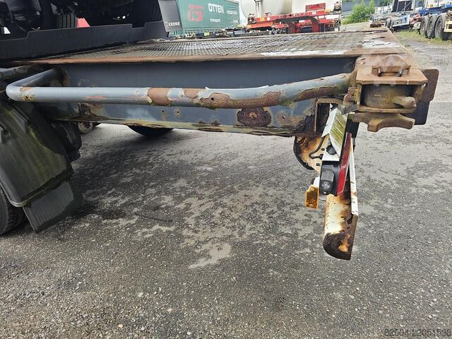 Transport av containrar Krone sd- fixed 40 foot chassis - with 2 x 20 foot co...