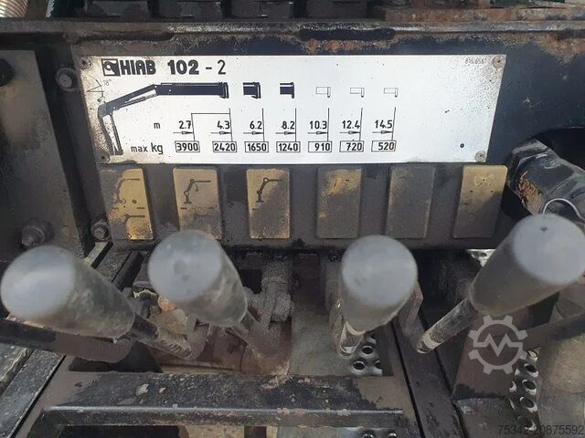 Kranbil Mercedes-Benz Atego 1928