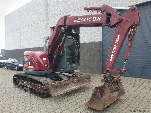 Minibagger New Holland Kobelco E70 - 8 TON