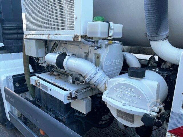 Vacuum tank truck MAN 26.360 6x4 TGA Saugwagen Kanal Müller 13cbm