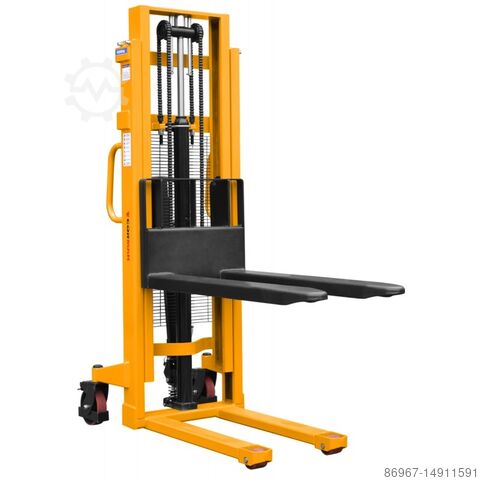 Transpaleta de mástil regulable en altura. horcas CORMAK WRHS 1025R