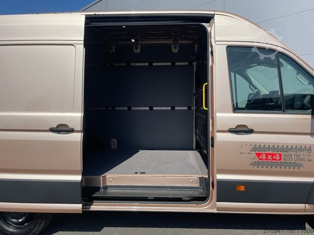 Bestelwagen met verhoogd dak MAN TGE 3.200 L3H3 Kasten 4x4 ACC LED SITZHZ KAMERA