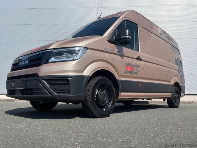 Bestelwagen met verhoogd dak MAN TGE 3.200 L3H3 Kasten 4x4 ACC LED SITZHZ KAMERA