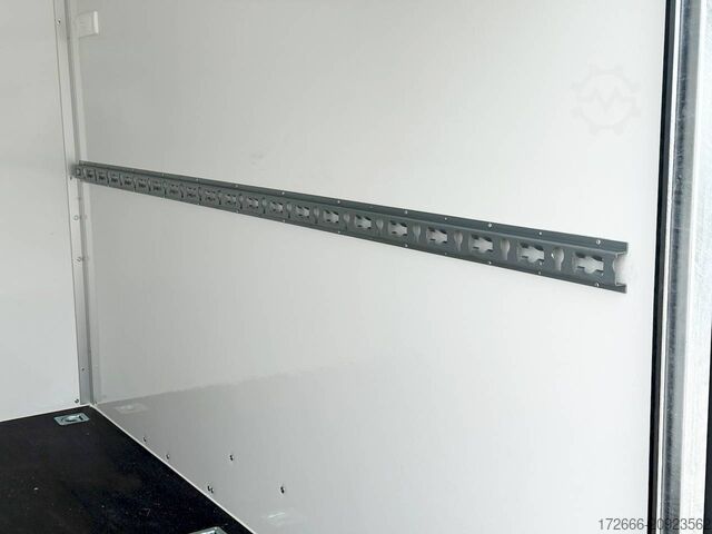 κλειστό ρυμουλκούμενο Blyss F1326H SANDWICH 262X130X150CM 1300KG KOFFERANHÄNGER