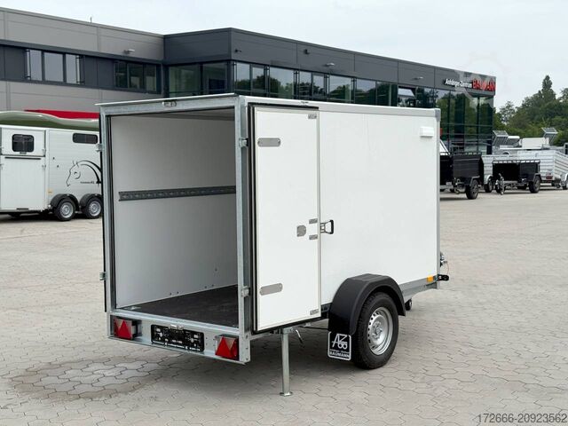 κλειστό ρυμουλκούμενο Blyss F1326H SANDWICH 262X130X150CM 1300KG KOFFERANHÄNGER