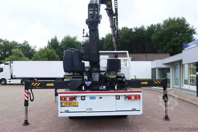Vrachtwagen met kraan Mercedes-Benz Antos 2830 Kraanwagen open Laadbak Fassi F295 +...