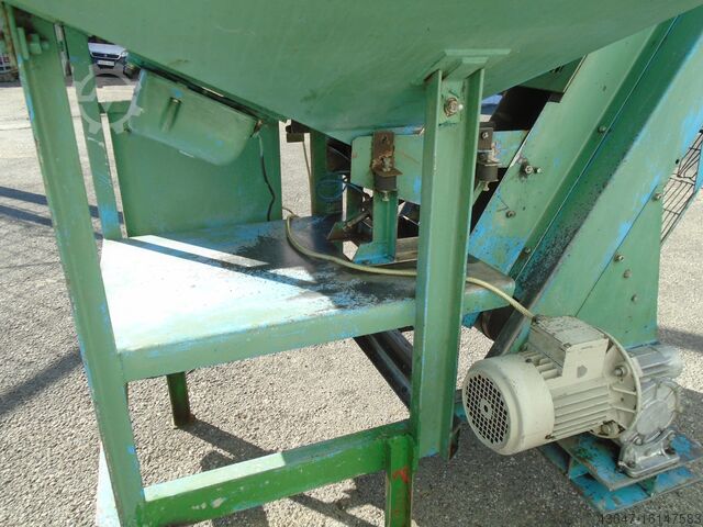 POUŽITÍ PÁSU S VIBRAČNÍM PODAVAČEM APPLICATION BELT APPLICATION BELT WITH VIBRATING FEEDER