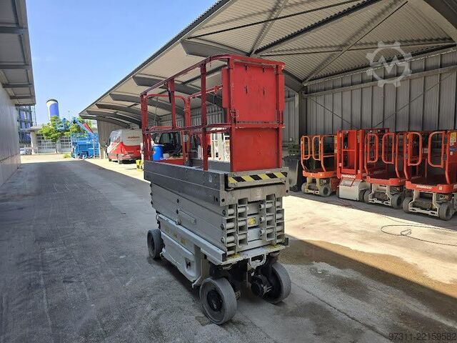 Podnośnik nożycowy JLG 2630ES