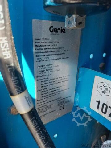 Podnośnik nożycowy Genie GS-5390 RT