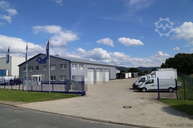 Autószállító teherautó DAF LF 210 FA G10 Maschinentransporter 620x245